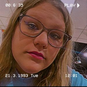 Meet your Posher, Katie